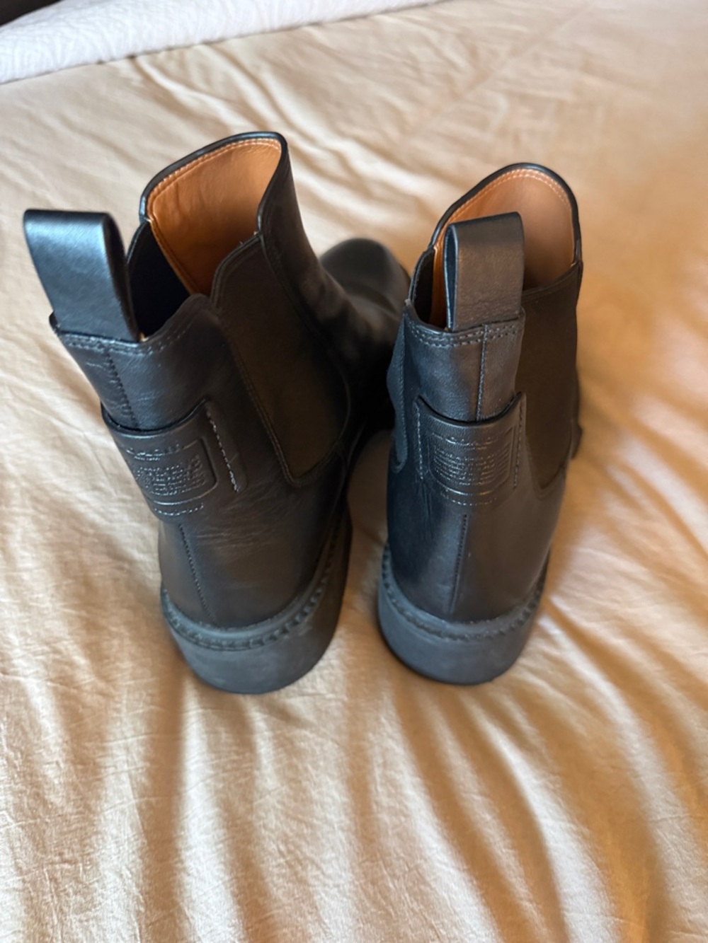 Coach Women’s Black Leather Chelsea Boots size 9.5 - Picture 5 of 9